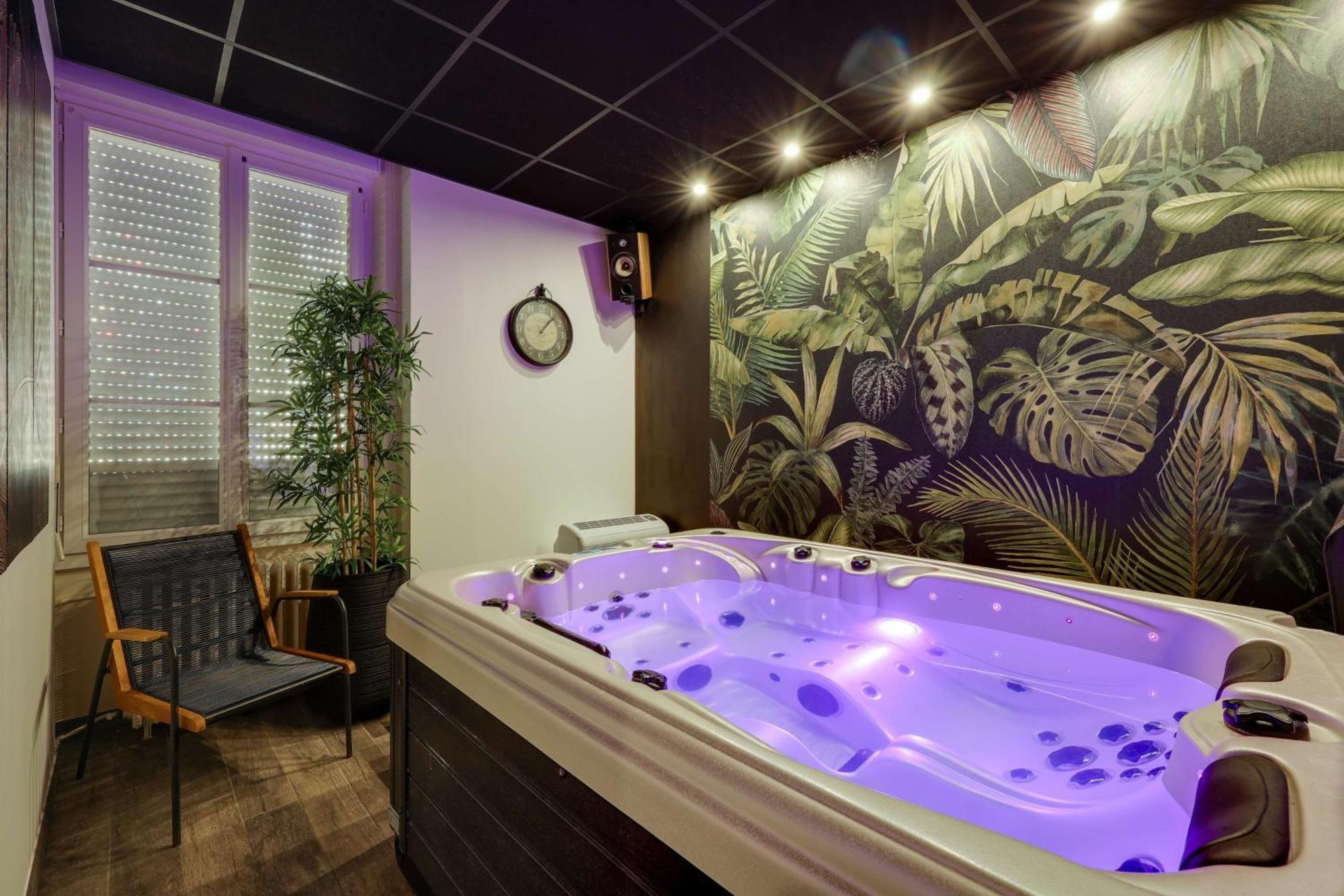 Brit Hotel & Spa Le Roc Au Chien Bagnoles de l'Orne Normandie ภายนอก รูปภาพ
