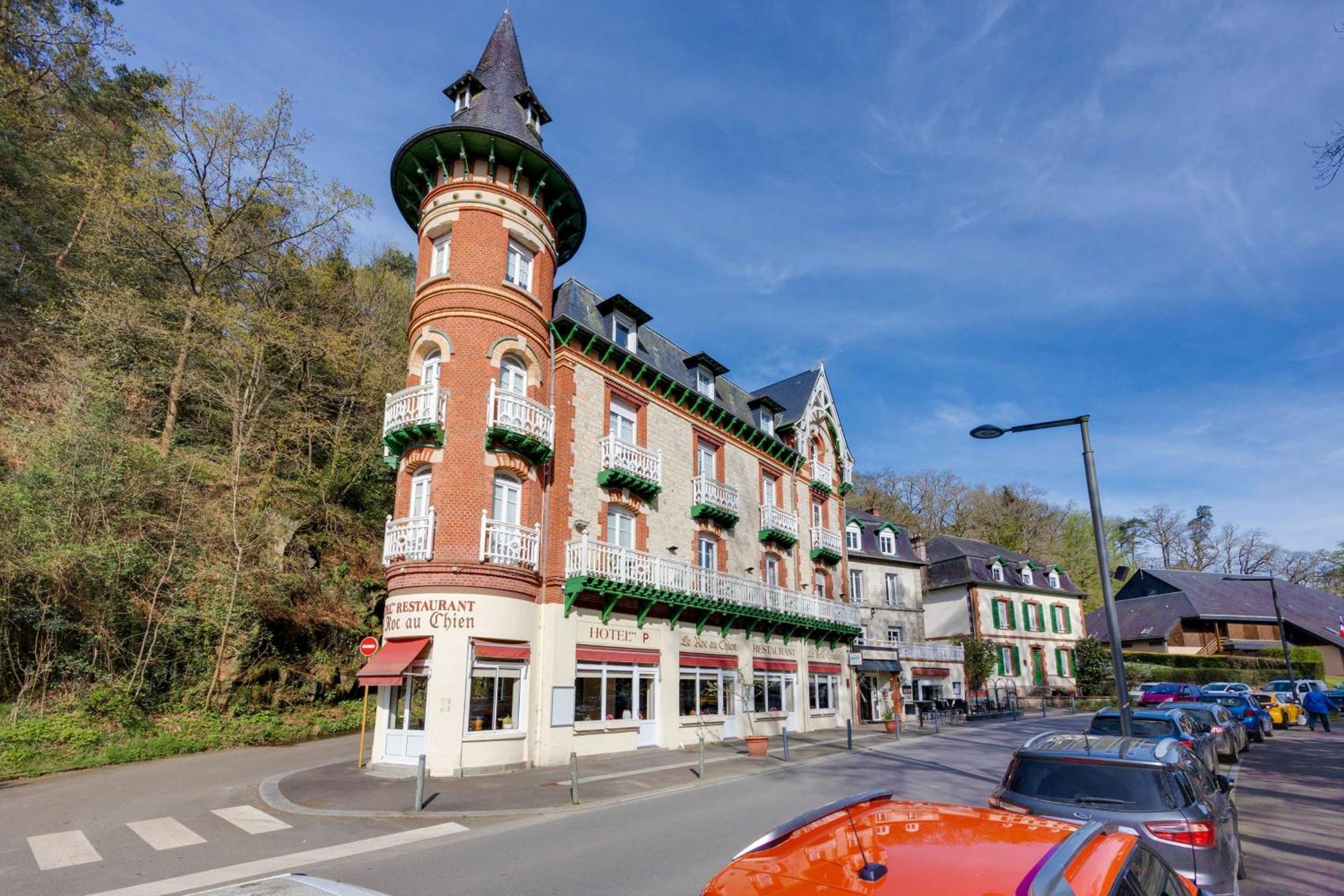 Brit Hotel & Spa Le Roc Au Chien Bagnoles de l'Orne Normandie ภายนอก รูปภาพ