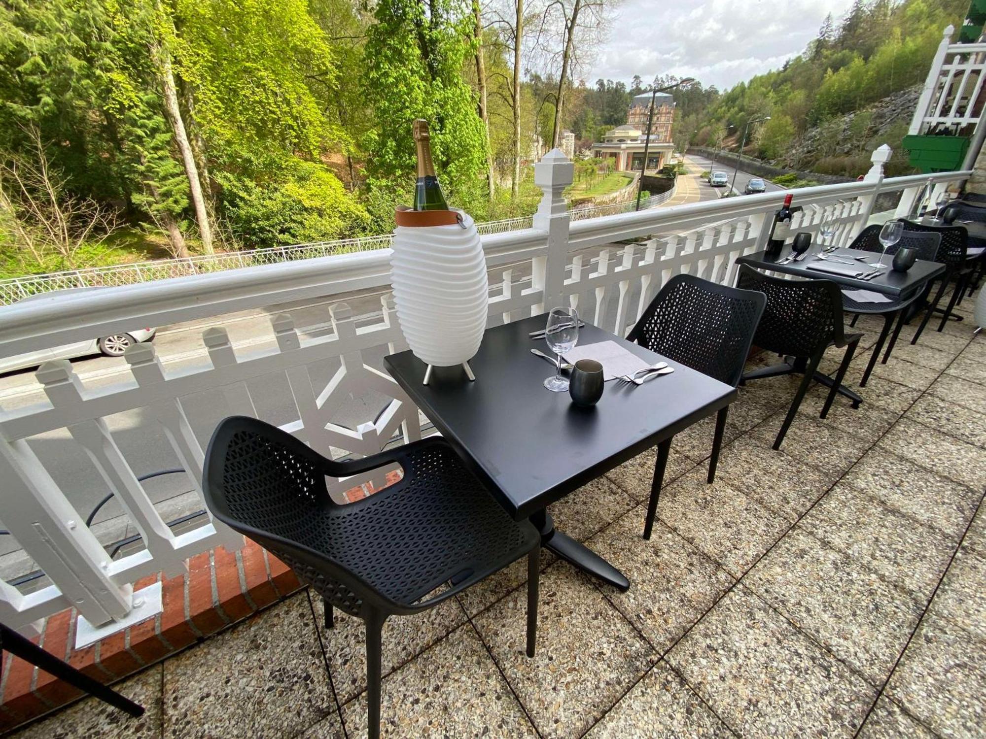 Brit Hotel & Spa Le Roc Au Chien Bagnoles de l'Orne Normandie ภายนอก รูปภาพ