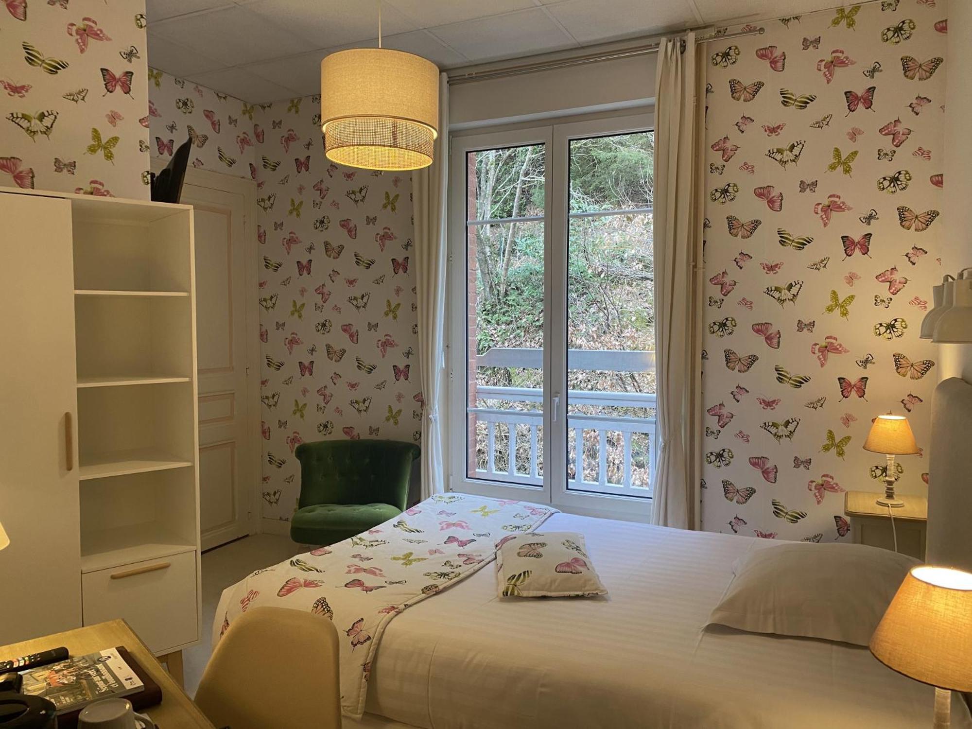 Brit Hotel & Spa Le Roc Au Chien Bagnoles de l'Orne Normandie ภายนอก รูปภาพ