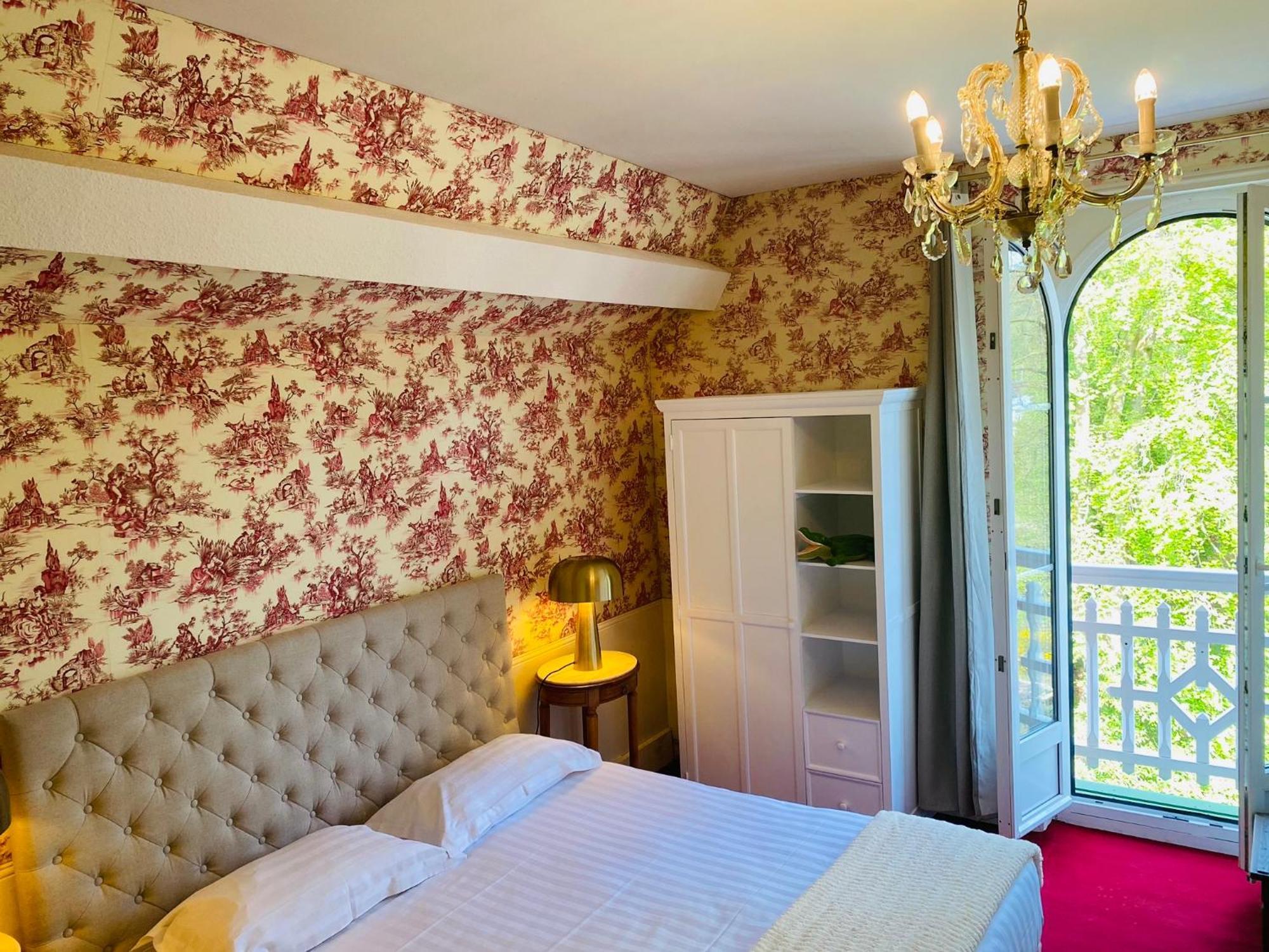 Brit Hotel & Spa Le Roc Au Chien Bagnoles de l'Orne Normandie ภายนอก รูปภาพ