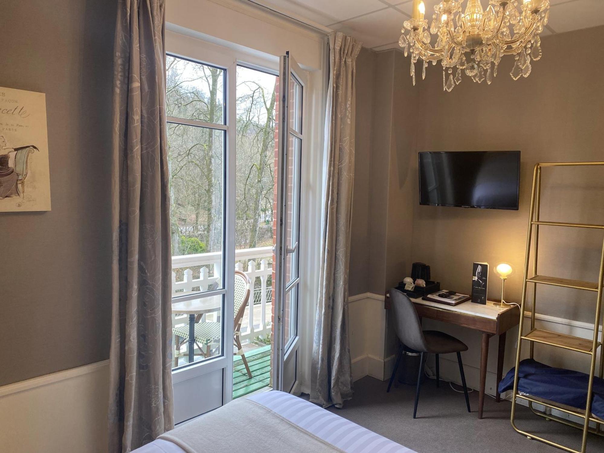 Brit Hotel & Spa Le Roc Au Chien Bagnoles de l'Orne Normandie ภายนอก รูปภาพ